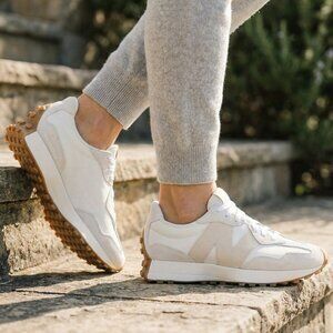 New Balance 327 Women Casual Sneakers Shoes Moonbeam Sandstone various sizes